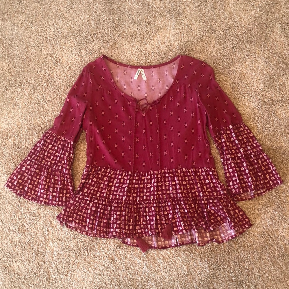 Super cute red, flowy fall shirt!